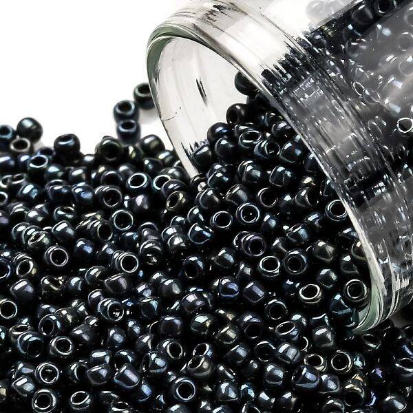 TOHO Round Seed Beads