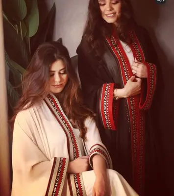 Beautiful Handmade Arabian Dubai Eid Abaya kimono, Wearable Artistry