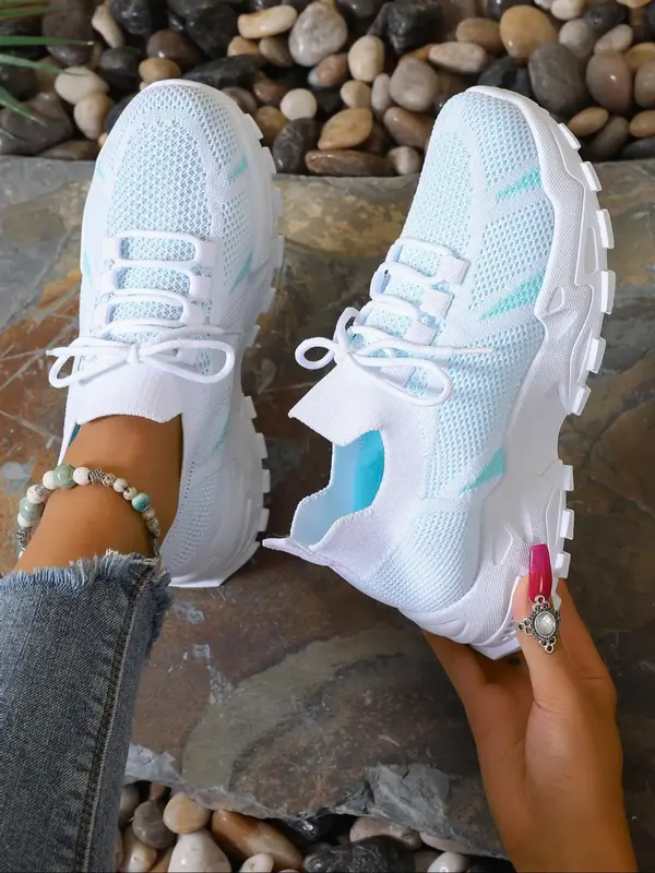 Women's Fashionable Lace Up Low Top Sneakers, Athletic Shoes, Jogging Shoes, Casual Breathable Lightweight Running Shoes, Spo...