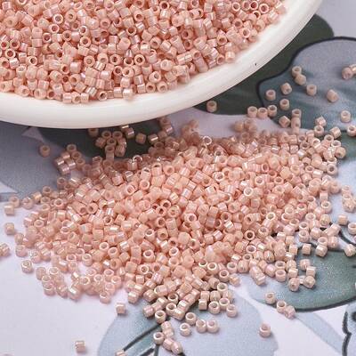 MIYUKI Delica Beads