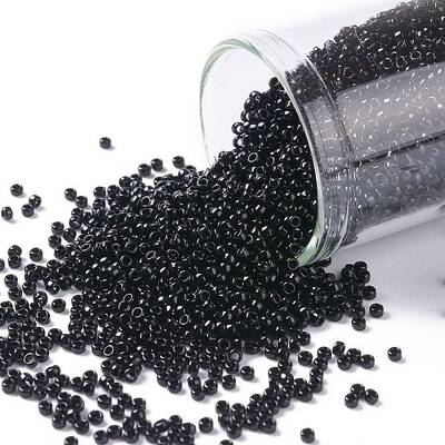 TOHO Round Seed Beads