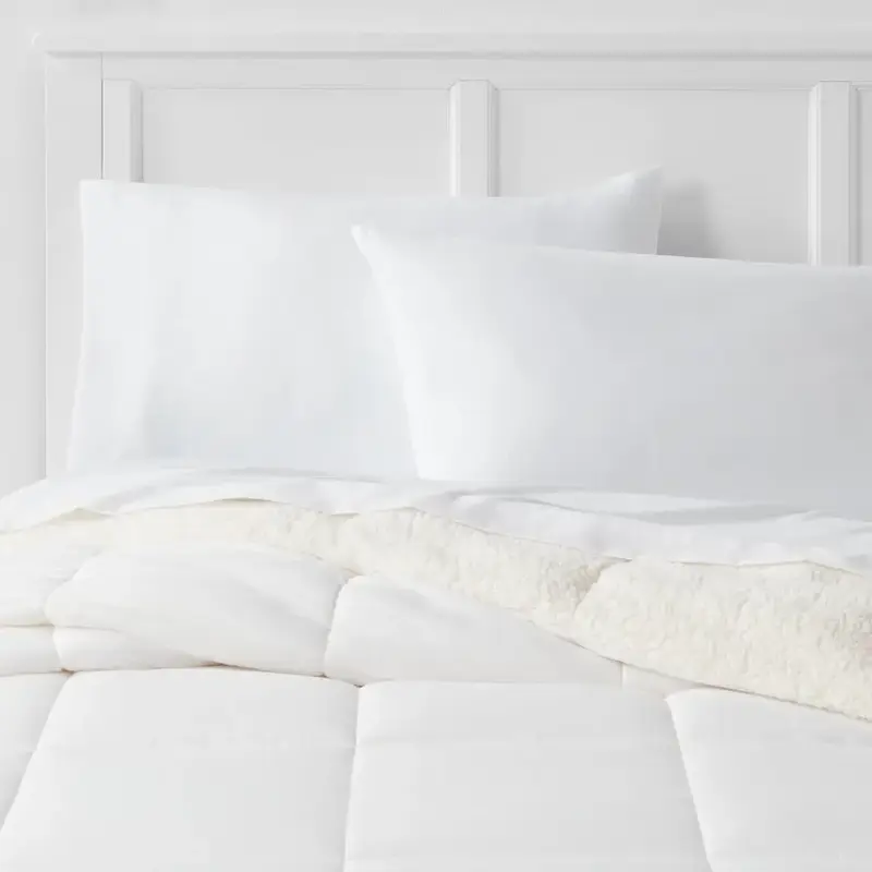 Room Essentials Faux Shearling Reversible Comforter Sherpa