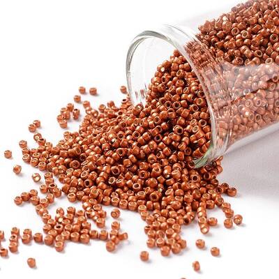 TOHO Round Seed Beads
