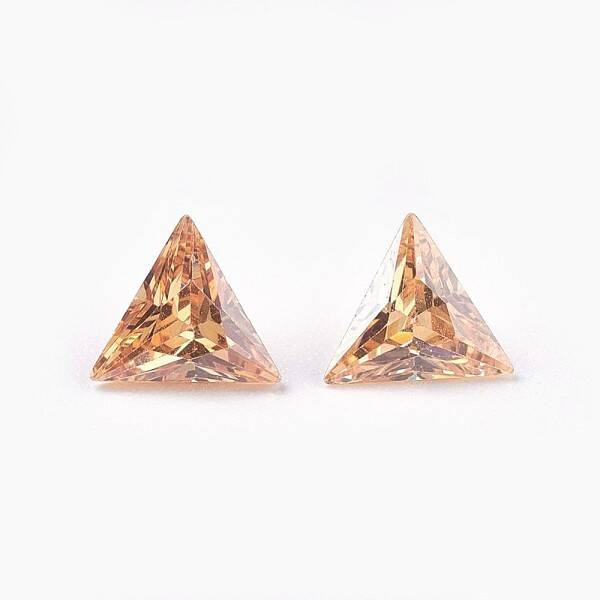 Cubic Zirconia Pointed Back Cabochons