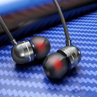 Noise-Cancelling Wired Headphones with Mic | High-Fidelity Sport Earphones