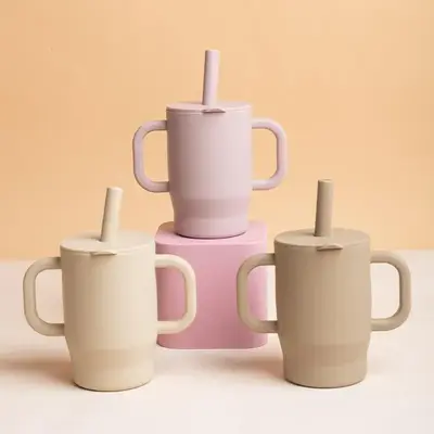 Silicone Training Cup with Straw Cap & Double Handles, 1 Count Baby Drinking Cup, Baby Learning Drinking Cup, Suitable for In...