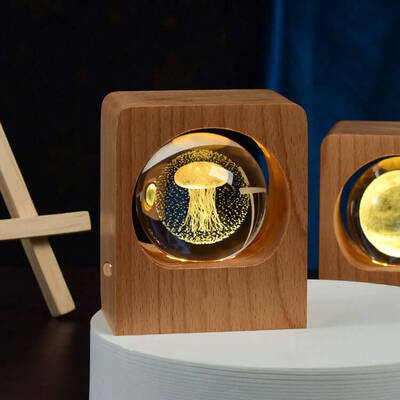 Beech Crystal Ball Night Light | Purity: Jellyfish | Size: 6cm Usb Connection