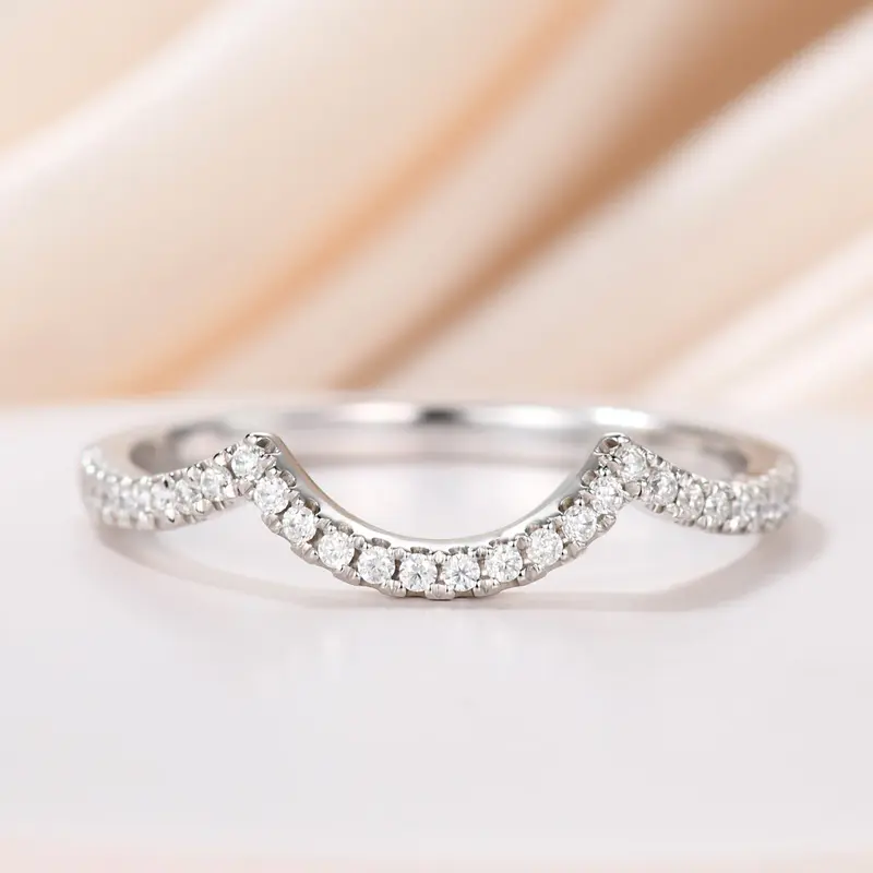 Natural Diamond Arched Accent Wedding Band in White Gold 18K