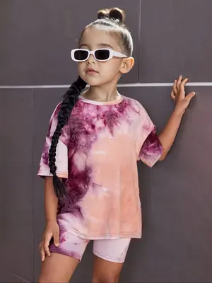 Girl's Short Sleeve Tee & Shorts Two-Piece Set, Casual Round Neck T-shirt & Shorts, Kids Summer Clothes for Daily Wear