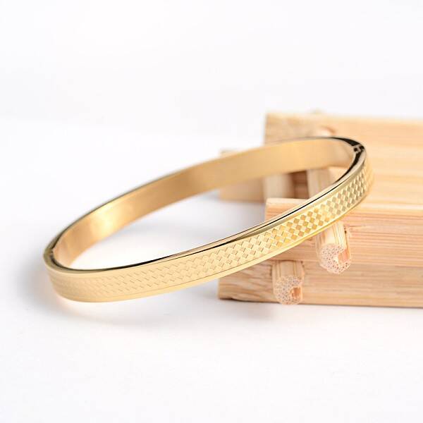 Ion Plating(IP) Carve Rhombus 304 Stainless Steel Bangles