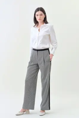 Slimline Shirt - Vanilla | Size: S