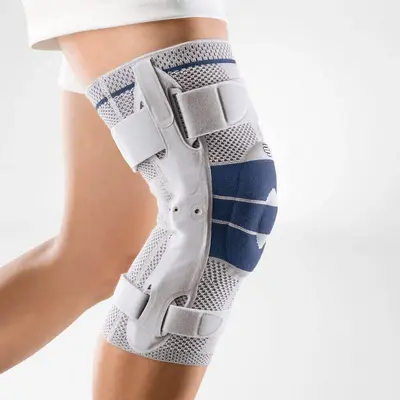 Bauerfeind Genutrain S Pro Knee Brace with Adjustable Lateral Splints Titanium Right Size 5
