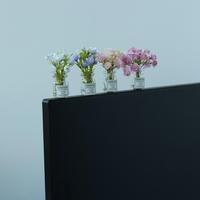 Random Style Mini Vase Artificial Flower, 1/3/4 Counts Cute Vase Desktop Decoration, Mini Desktop Decorations, Computer Monit...