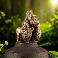 Metal Gorilla Shaped Desktop Ornament, Creative Animal Figurine, Desktop Decoration for Home Office
