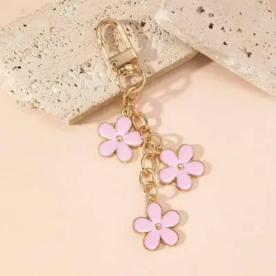 Flower Pendant Keychain, Summer Car Flower Keychain Pendant, Cute Car Decoration for Women and Girls, Car Accessories