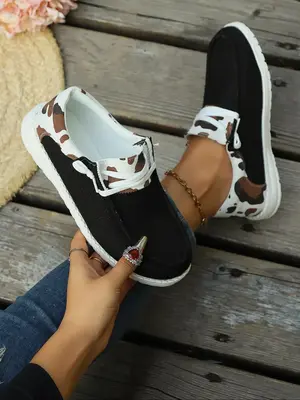 Women's Fashion Camo Print Lace up Round Toe Sneakers, Casual Comfortable Sports Walking Shoes, Female Simple All-match Shoes...