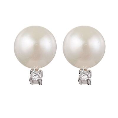 Natural Pearl Ear Studs