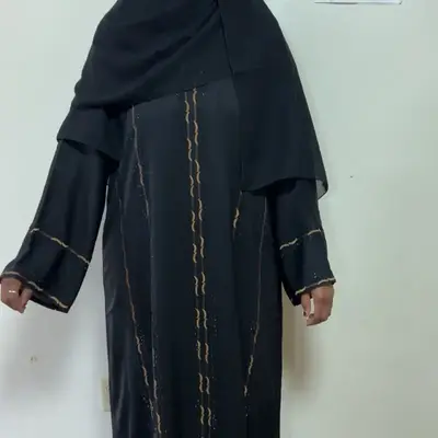 Close Abya Good Quality - Black Abaya with Good Quality Attribute and Close Fit Description