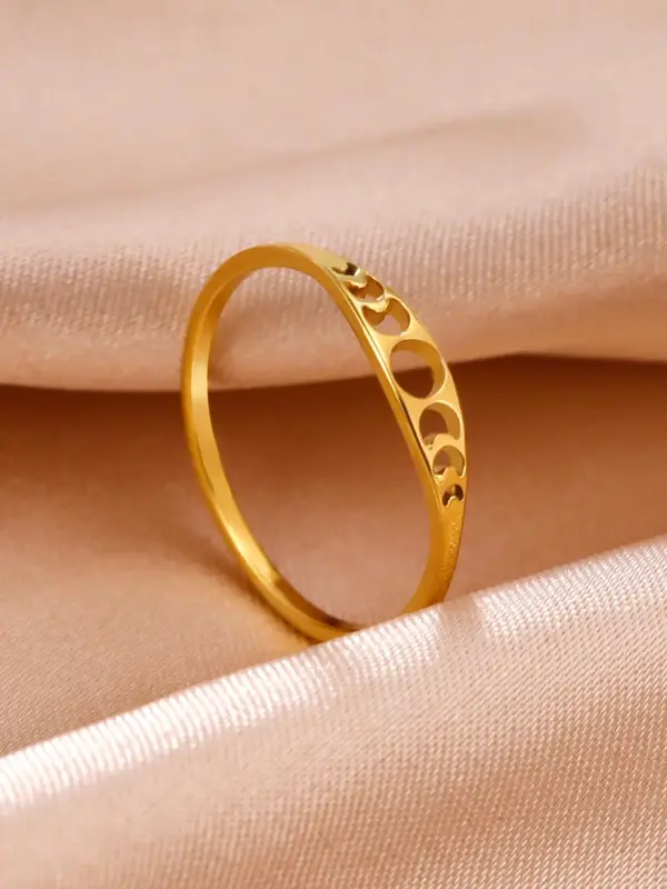 Women's Simple Sun & Moon Hollow Out Stainless Steel Ring, Fashion Accessories For Women, Girl's Temperament All-match Jewelr...