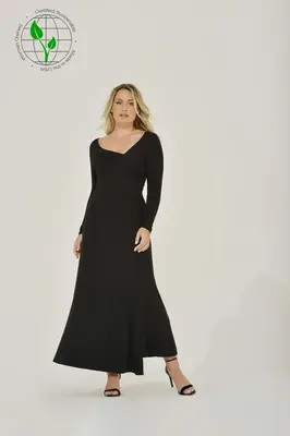 Black Maxi Dress w/ Side Ruching | Size: S | Color: black