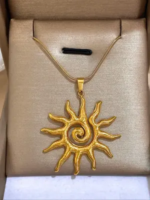 Vintage Sun Totem Pendant Necklace for Women, Stainless Steel Chain Necklace, Fashion Jewelry for Party, Daily Decor, Trendy ...