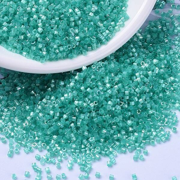 MIYUKI Delica Beads
