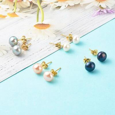 Natural Pearl Rondelle Stud Earrings