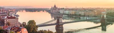 The Best of Downtown Budapest: Politics, Folklore and Urban Legends