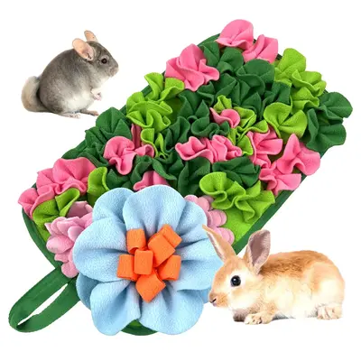 Small Animal Feeding Mat with Handle, Cute Flower Design Pet Sniffing Pad, Interactive Pet Feeding Supplies for Rabbit Hedgeh...