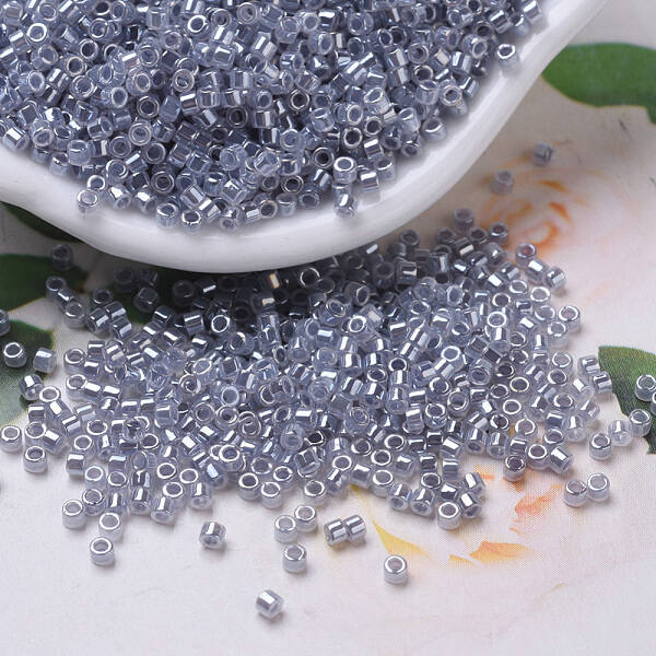 MIYUKI Delica Beads