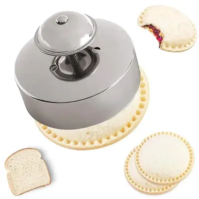Stainless Steel Sandwich Cutter, 1 Count Sandwich Maker Pastry Mold, Kitchen Baking Tools Supplies, Kitchen Accessories, Sum...