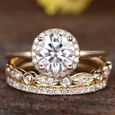 Charles & Colvard Wavel Moissanite Engagement Ring Set 3pcs