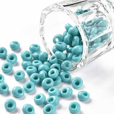 TOHO Short Magatama Beads