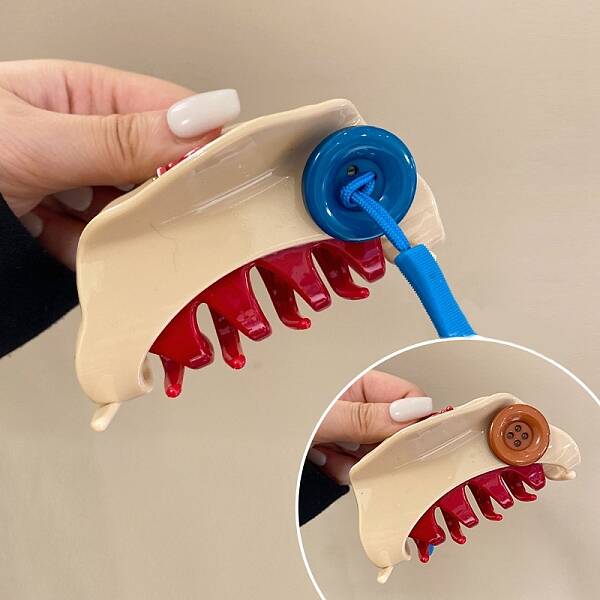 Plastic Claw Hair Clips