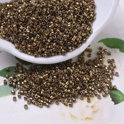 MIYUKI Delica Beads Small