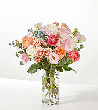 Good Luck Charm Bouquet - Standard with Clear Vase - FedEx