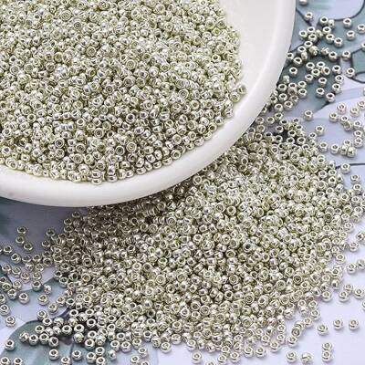 MIYUKI Round Rocailles Beads