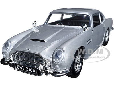Aston Martin DB5 RHD (Right Hand Drive) Silver Metallic James Bond 007 \