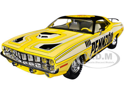 1971 Plymouth Barracuda 440 Yellow with Gray Stripes and Black Top \