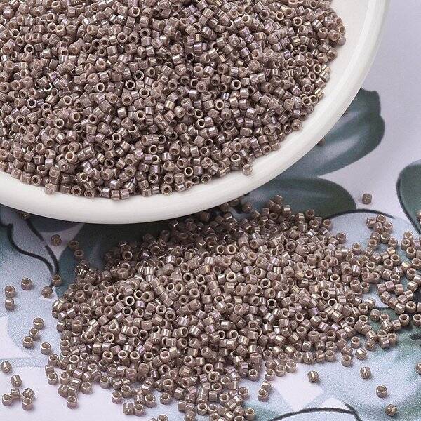 MIYUKI Delica Beads