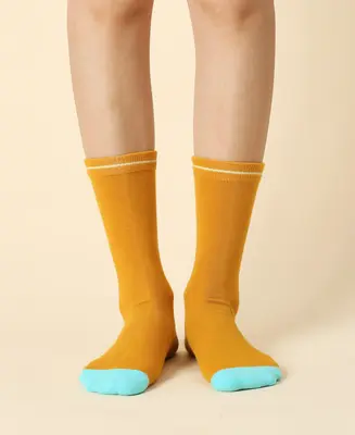 Women's Solid Tan Socks