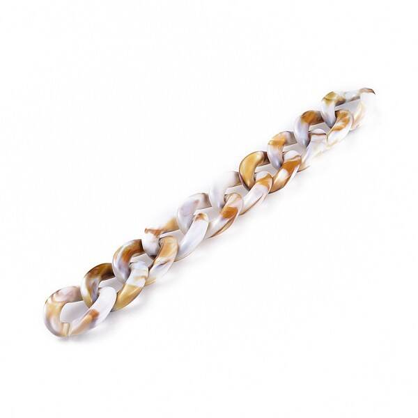 Acrylic Curb Chains