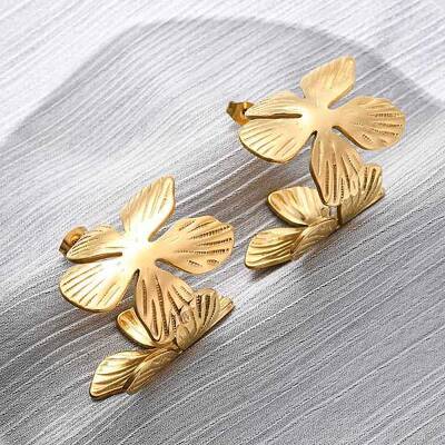 Flower with C-Shaped 304 Stainless Steel Stud Earrings for Women