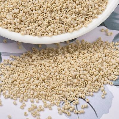 MIYUKI Delica Beads Small