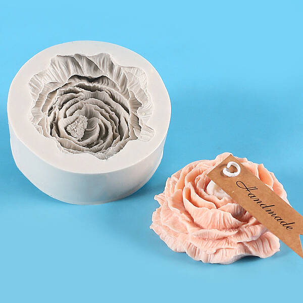 DIY Silicone Flower Candle Molds