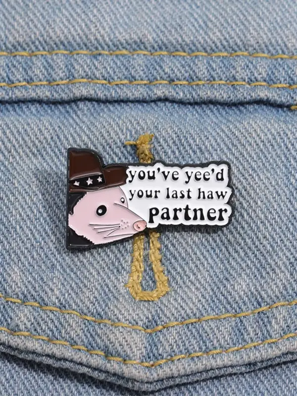 Fashionable All-match Cartoon Rat & Slogan Design Pin Brooch, Summer Fashion Alloy Badge for Daily Clothing Decor, Clothes A...