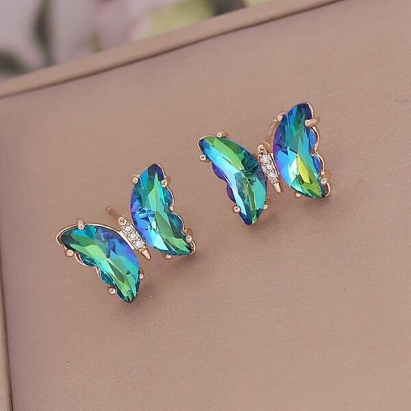 Fashionable Gradient Butterfly Earrings for Women