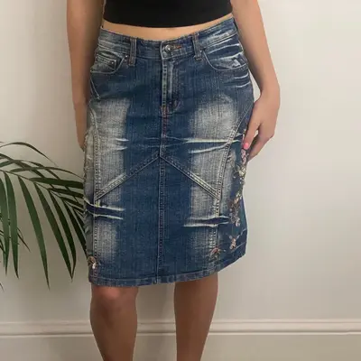 Kiss Miss Embroidered Denim Skirt - 29W UK 10 Blue Cotton