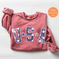 Cozy Retro USA Flag Sweatshirt – Perfect for Women’s 4th of July Outfits & Patriotic American Style, 4th of july outfits ...