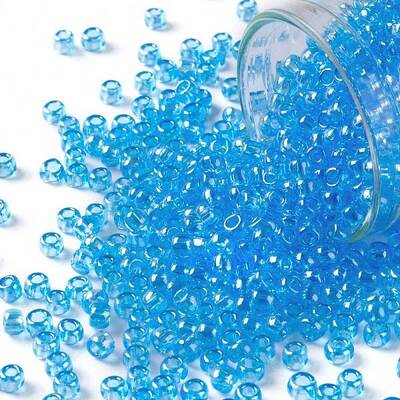 TOHO Round Seed Beads